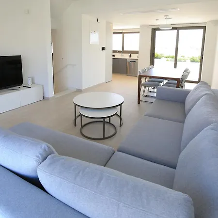 Villa Phaedrus Living Serenity Waves No20