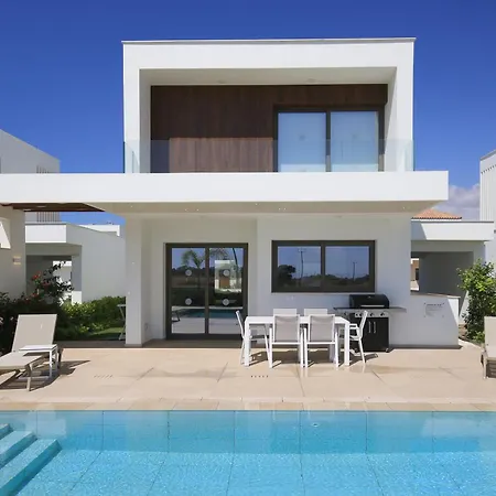 Phaedrus Living Serenity Waves No20 * لارنكا