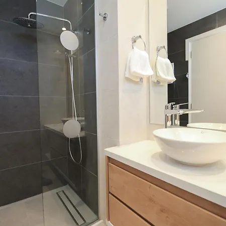 Phaedrus Living Serenity Waves No20 فيلة